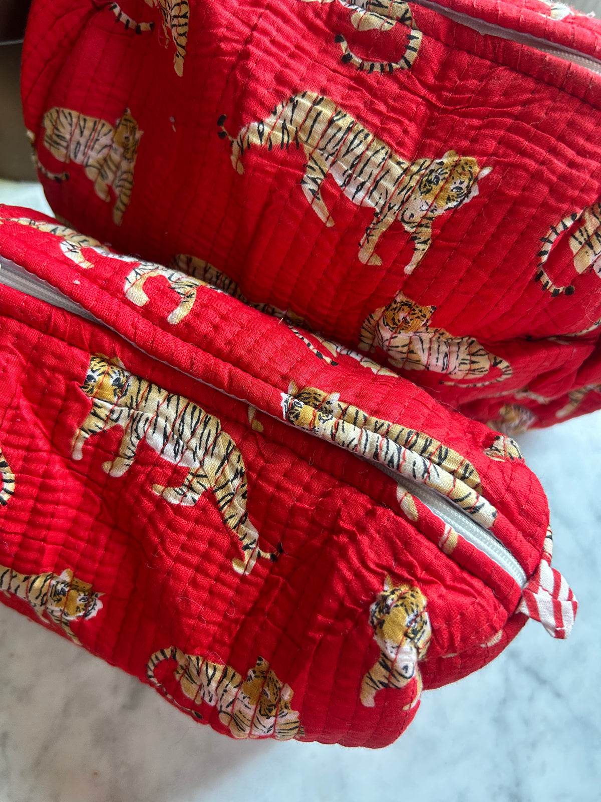 Necessärer set om 3 - Röd tiger