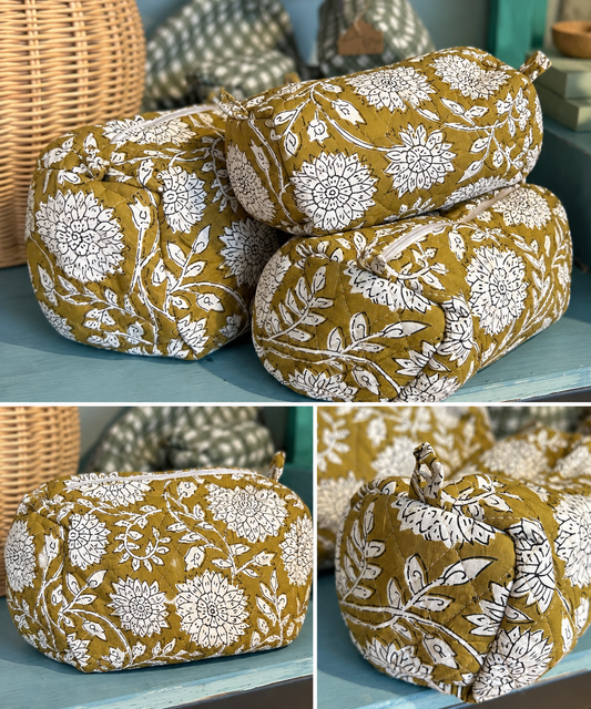 Necessärer set om 3 - Green print